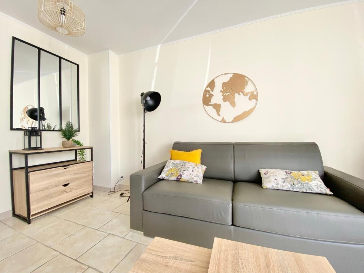 Le St Marc - Theatre De Cornouaille - Wifi - Parking Prive - Entree Autonome Apartment Quimper Luaran gambar